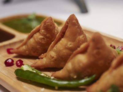Vegetable Samosa (2)
